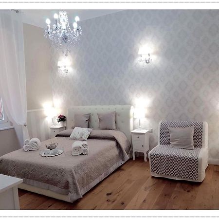 Casa De Rose Apartment Rome Bagian luar foto